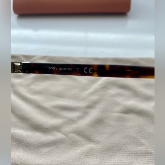 Tory Burch sunglasses - Picture 7 of 9